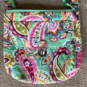 PERFECT CONDITION VERA BRADLEY PURSE